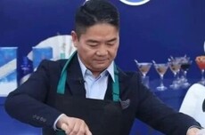 刘强东直播秀厨艺背后