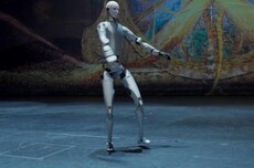 宇树人形机器人H2发布：高180cm、重70kg，首度配备仿生人脸