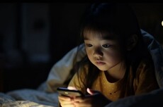 “退款要狂扇孩子耳光5分钟”，二手潮玩交易陷阱坑惨了谁？