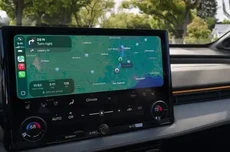 丰田官宣美国2023及后续款电动车接入苹果地图,自动规划充电路线