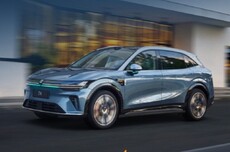 焕新极氪7X预售发布会官宣:全系900V高压架构,10分钟内从10%电量充至80%