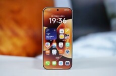 工信部:前三季度我国智能手机产量达8.81亿台 出口5.37亿台