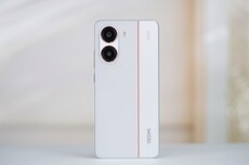 小米第一款9000mAh手机来了,支持100W闪充