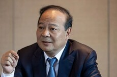 宁德时代赚走185亿,车企却不想再给“宁王”打工了