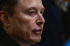 马斯克万亿薪酬悬了？特斯拉主要投资者表态反对