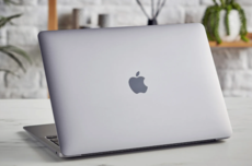 Mac用上iPhone芯 苹果将首次推出低价笔记本