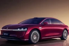 鸿蒙智行享界S9官宣11月7日开启预订,定位“全景智慧旗舰轿车”