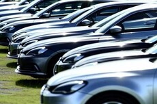 车市迎来“最强十月”:新能源品牌集体破纪录,年终大战提前打响