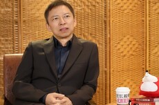 张朝阳:AI是工具不宜过度依赖,需保持人脑独立思考和记忆的能力