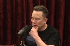 马斯克畅想未来手机：只显示影音、不会内置OS或App的AI超级终端