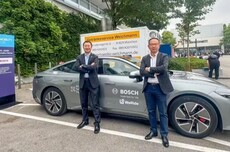 刷新行业速度：文远知行一段式端到端组合辅助驾驶解决方案WePilot 3.0量产启动