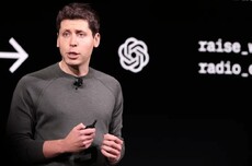 奥尔特曼:如果OpenAI不是首家AI出任CEO的大公司,我将羞愧不已