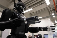 人形机器人等待ChatGPT时刻