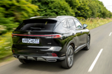 1辆净赚几万成过去！俄罗斯大幅加税 中国汽车出口骤降58%