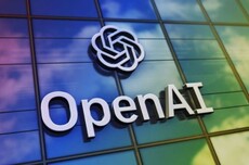 OpenAI奥尔特曼发布GPT-5.1系列：ChatGPT情商大涨，AI默认语气变“暖男”