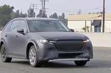 不再是油改电或别家车型“魔改版”,马自达首款自有纯电平台SUV谍照曝光