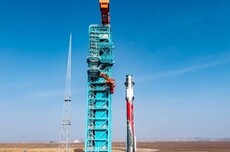 被马斯克盛赞！中国民营液体可回收火箭朱雀三号11月中下旬首飞