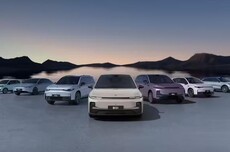 零跑汽車朱江明：Lafa5、D19、A10蓄勢待發，明年沖擊100萬輛銷量目標