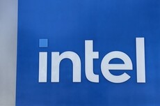 Intel前员工盗窃1.8万份机密文件：被索赔180万元