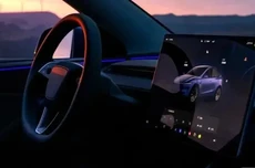 古尔曼：特斯拉车机即将支持苹果CarPlay，内测已经开始