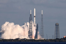 马斯克对手来了 蓝色起源首次执行NASA任务并回收火箭