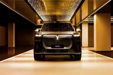 锁定45万元以上,岚图高管:大六座SUV看泰山和问界M9