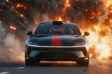 力压小米汽车，700亿车企巨头突然爆火