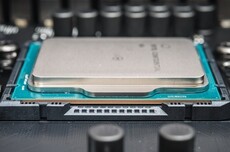 台积电遭殃了!特朗普:让他们垄断芯片生产太丢脸 美国要夺回一切