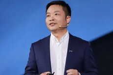 何小鹏:机器人2030年销量超百万台 明年发布7款新车