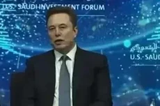 马斯克豪言5年内最便宜的AI算力将来自太空，黄仁勋称做梦