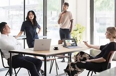 AI真的在抢人类饭碗？大公司扎堆将裁员“甩锅”AI