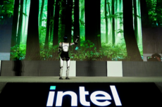 英特尔举办行业解决方案大会，加速具身智能应用落地