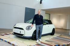 MINI与Paul Smith合作车型完成在华首秀