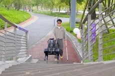 华为助力机械导盲犬问世:实时规划路径、语音交互