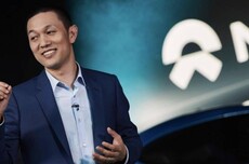 交出“史上最强”三季报，李斌财富较高点缩水300多亿