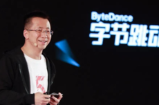 4700亿张一鸣，给短剧演员发百万“片酬”