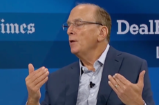 贝莱德集团CEO称美国在数字化经济方面落后于印度和巴西