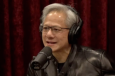 黄仁勋：未来两三年90%的新知识由AI合成