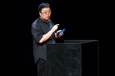 锤子便签现广告 罗永浩:不存在终身免费承诺