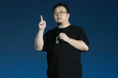 罗永浩回应推迟公布录音：周一有大事官宣，不想被口水战带偏