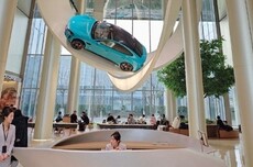 雷军：小米汽车工厂接待访客 今年预计超过12万人