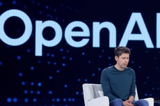 奥尔特曼：OpenAI GPT-5.2 API上线首日tokens超万亿，且增长迅速
