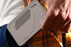 “全球最小AI超算”问世:300克、190TOPS算力