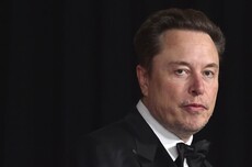 马斯克:太阳是巨大的免费聚变反应堆 在地球上造“微型版”很愚蠢