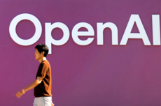 OpenAI财务风险引发担忧 美经济学家:它绝非大到不能倒