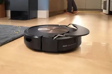 扫地机器人鼻祖iRobot破产重组 将被中国制造商收购并私有化