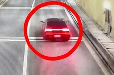 警方通报小车高速定速巡航故障，刹车失灵 车主：试了各种办法都不行