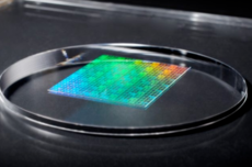 可替代EUV光刻機 工藝直逼1.4nm 日本開發全新納米壓印技術