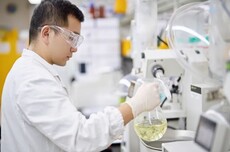中國科學家實現溫和條件下以氮氣和水為原料直接合成氨