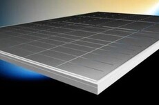 “令人印象深刻” 马斯克点赞晶科能源光电转换效率新纪录